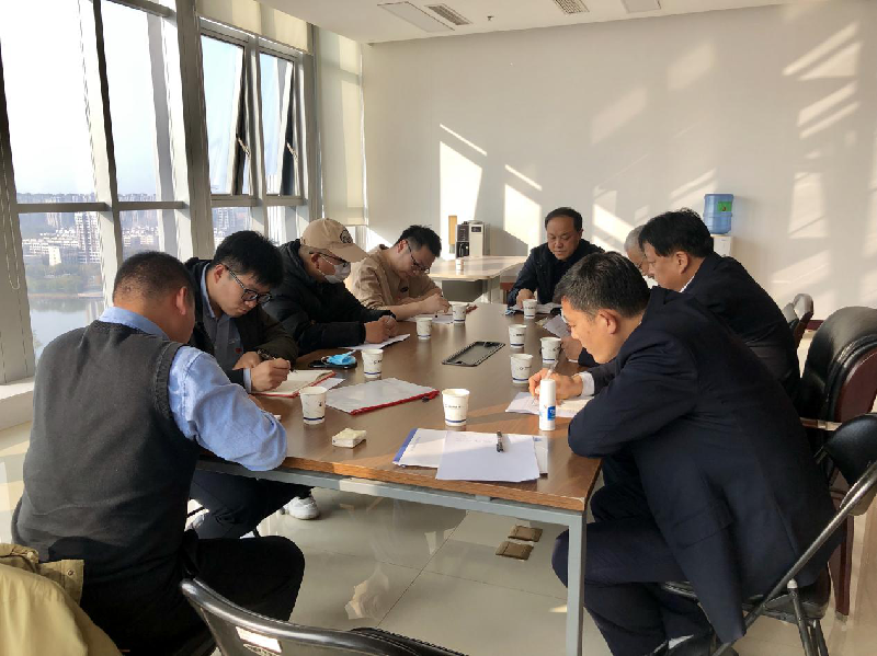 赫喆团支部深入召开以党史学习教育为引领的“四史”宣传教育暨“党的十九届六中全会精神”集中学习研讨研讨会